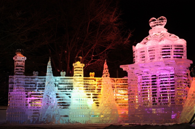 One of the unbelievably gorgeous sculptures from the Ice Festival in Japan. (Photo by iyoupapa on Flickr)